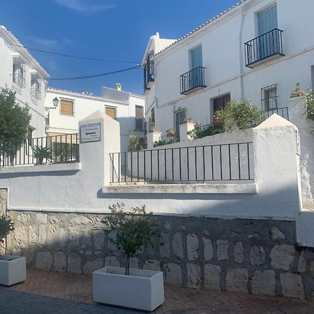 El Torreon Apartment Zuheros Exterior photo